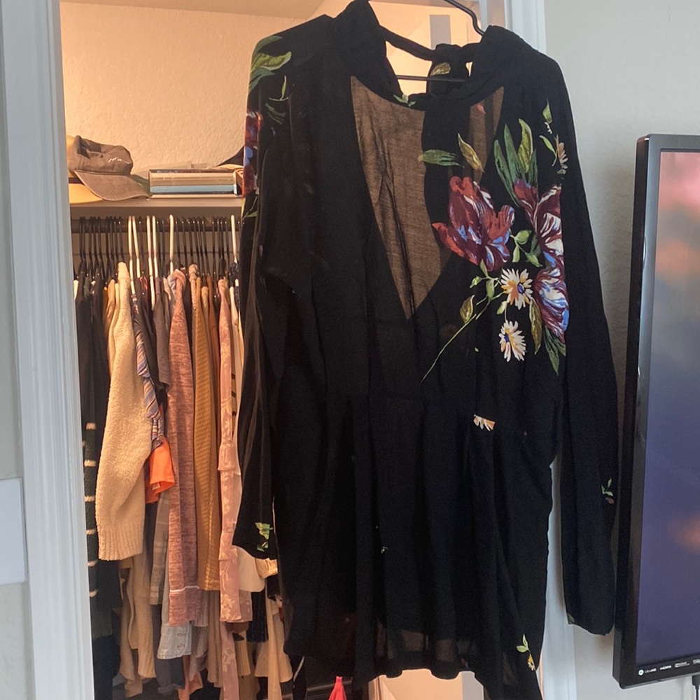 Free people M black and floral